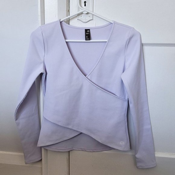 GapFit Breathe Faux Wrap Top (Pastel purple, XS) - Picture 3 of 9